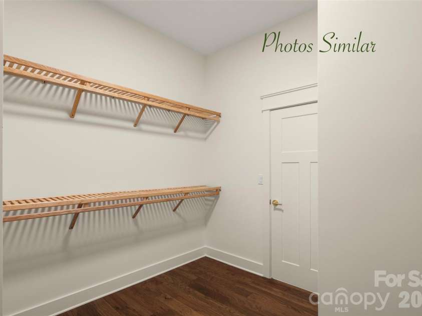 57 Chimney Chase Trail, Hendersonville, NC 28739.  MLS# CAR4343051, YatesRealty ID 33901. 