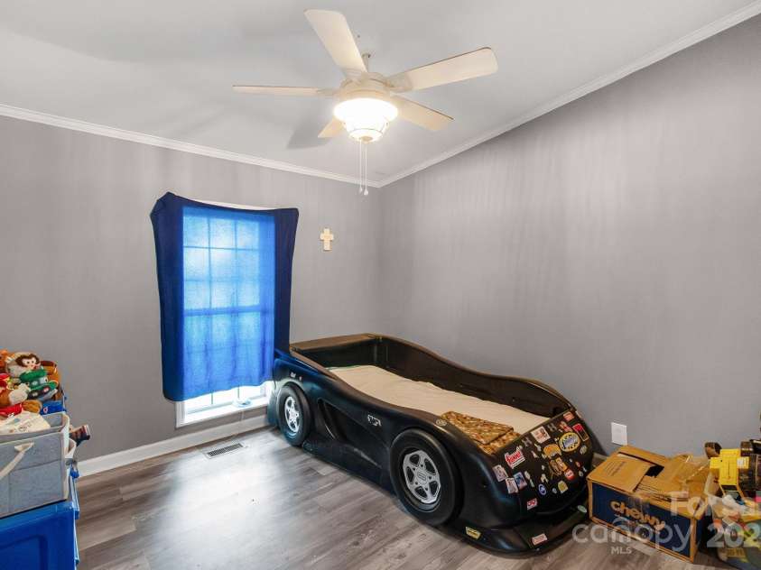 2020 Faulks Church Road, Marshville, NC 28103.  MLS# CAR4290574, YatesRealty ID 33902. 