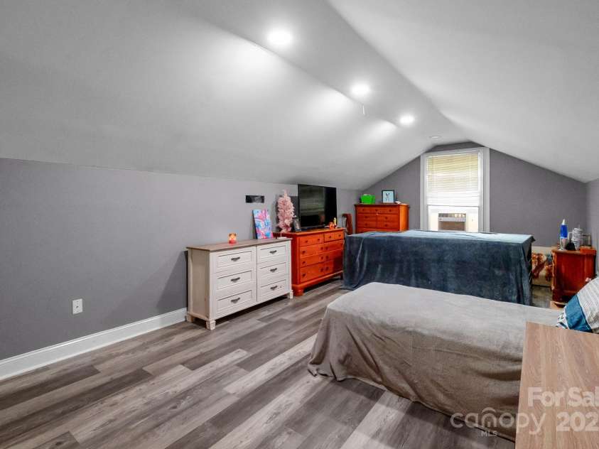 2020 Faulks Church Road, Marshville, NC 28103.  MLS# CAR4290574, YatesRealty ID 33902. 