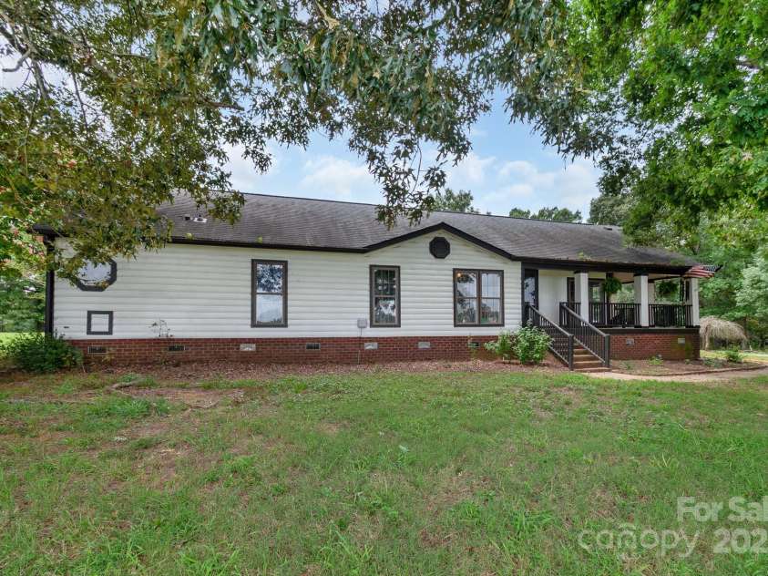 2020 Faulks Church Road, Marshville, NC 28103.  MLS# CAR4290574, YatesRealty ID 33902. 