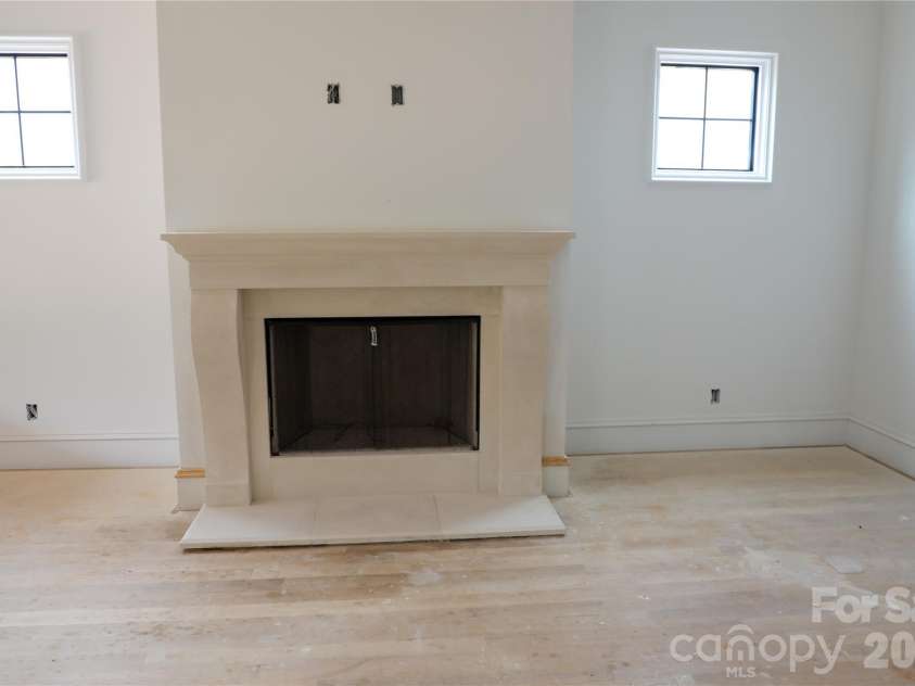 2205 Shenandoah Avenue, Charlotte, NC 28205.  MLS# CAR4384232, YatesRealty ID 33902. 