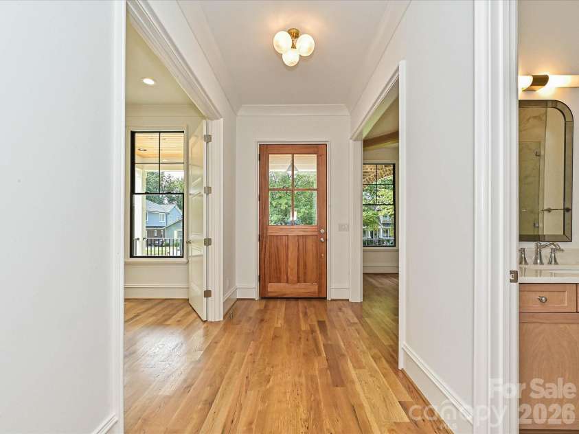 2205 Shenandoah Avenue, Charlotte, NC 28205.  MLS# CAR4384232, YatesRealty ID 33902. 