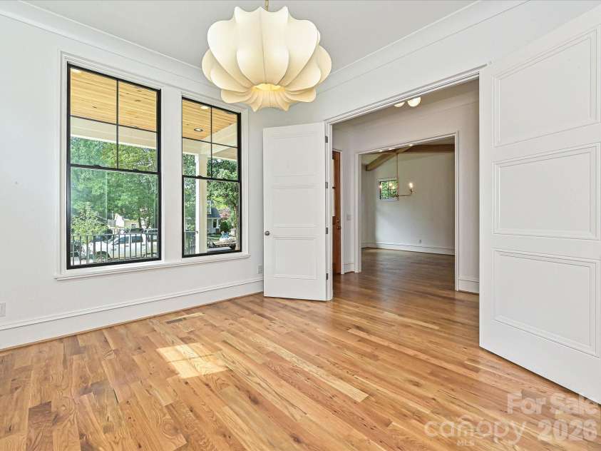 2205 Shenandoah Avenue, Charlotte, NC 28205.  MLS# CAR4384232, YatesRealty ID 33902. 