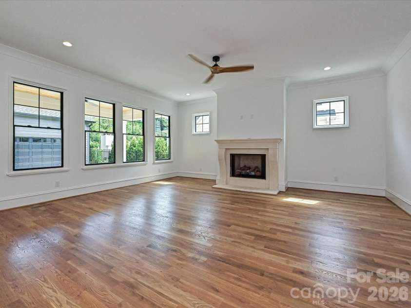 2205 Shenandoah Avenue, Charlotte, NC 28205.  MLS# CAR4384232, YatesRealty ID 33902. 