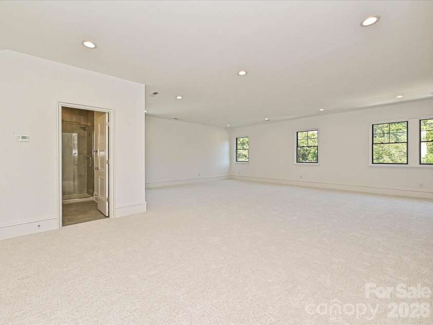 2205 Shenandoah Avenue, Charlotte, NC 28205.  MLS# CAR4384232, YatesRealty ID 33902. 