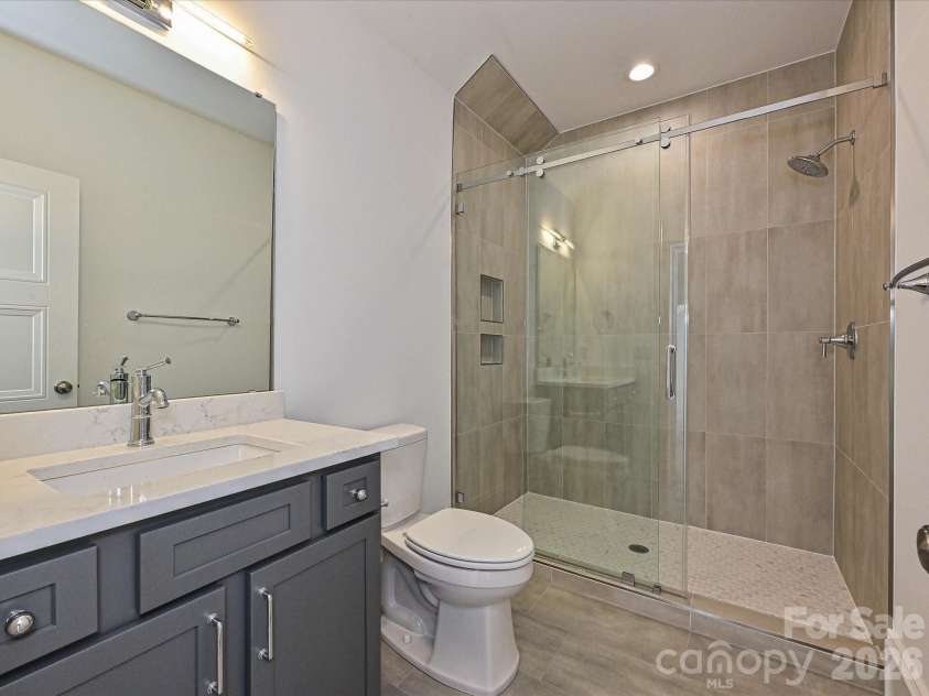 2205 Shenandoah Avenue, Charlotte, NC 28205.  MLS# CAR4384232, YatesRealty ID 33902. 