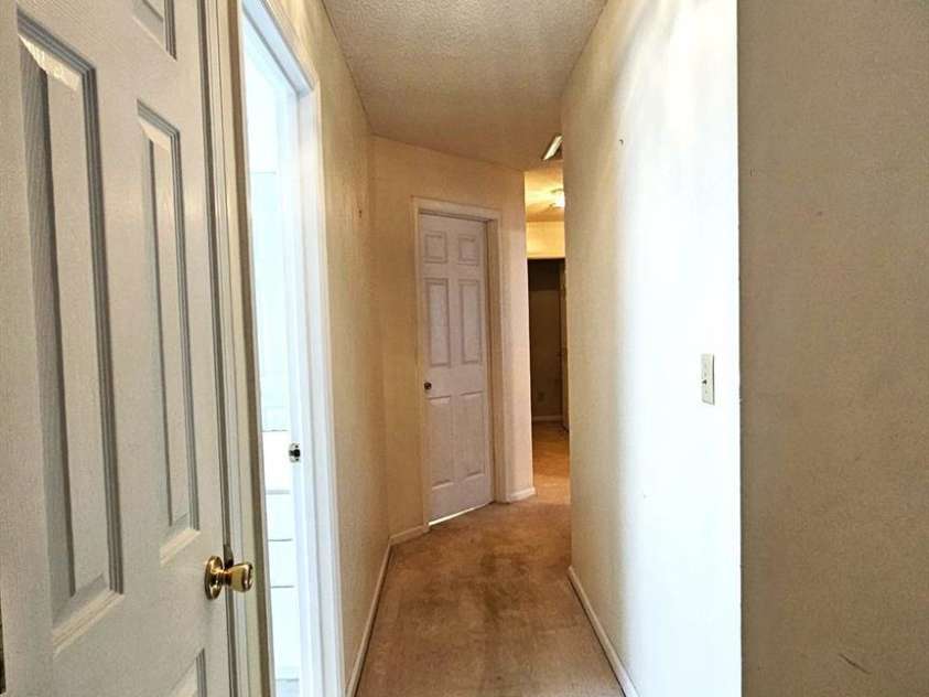2425 Katherine Kiker Road, Charlotte, NC 28213.  MLS# CAR4395757, YatesRealty ID 33903. 