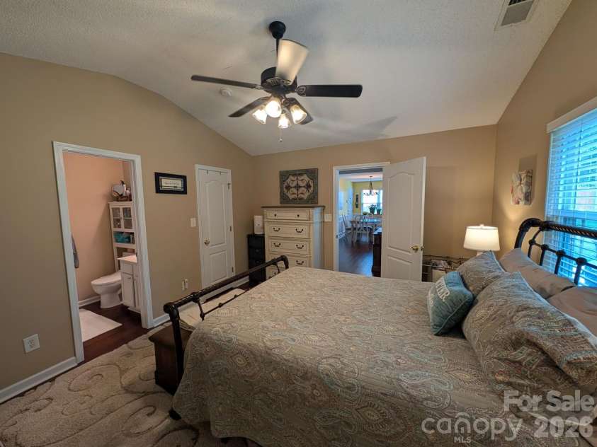 704 Gum Branch Road, Charlotte, NC 28214.  MLS# CAR4397567, YatesRealty ID 33904. 