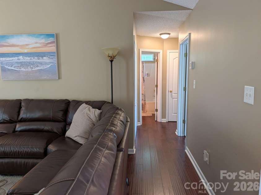 704 Gum Branch Road, Charlotte, NC 28214.  MLS# CAR4397567, YatesRealty ID 33904. 