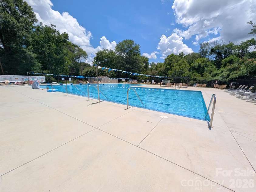 704 Gum Branch Road, Charlotte, NC 28214.  MLS# CAR4397567, YatesRealty ID 33904. 