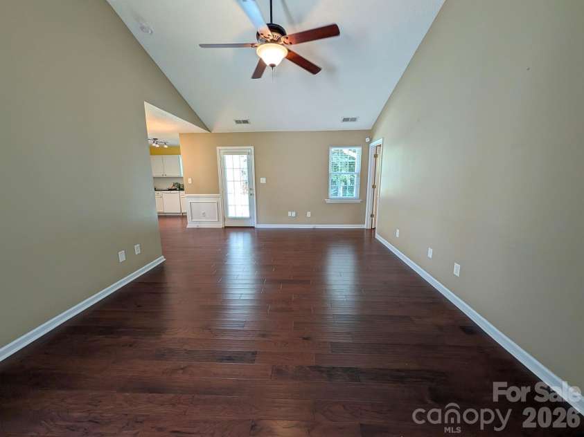 704 Gum Branch Road, Charlotte, NC 28214.  MLS# CAR4397567, YatesRealty ID 33904. 