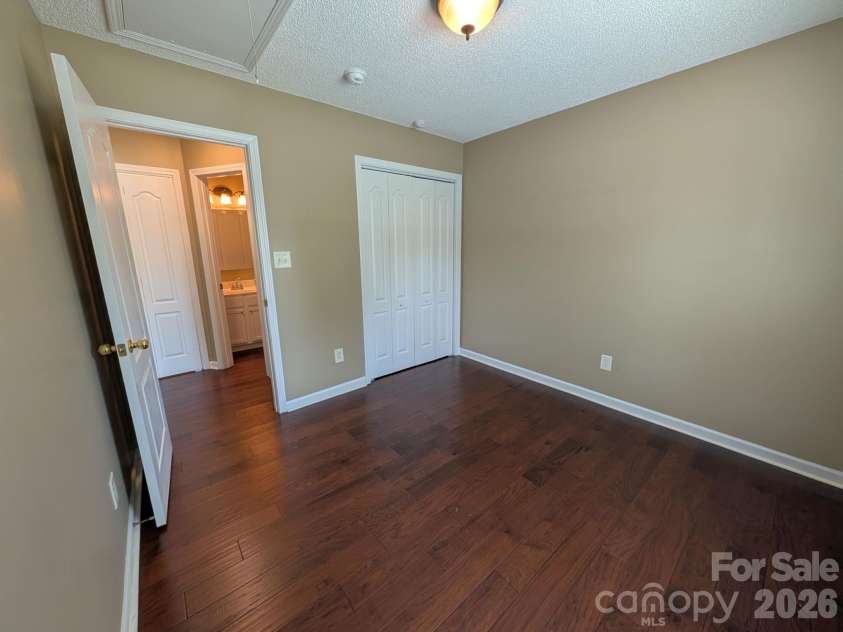 704 Gum Branch Road, Charlotte, NC 28214.  MLS# CAR4397567, YatesRealty ID 33904. 