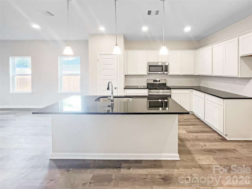 4223 Ruth Creek Court, Charlotte, NC 28216.  MLS# CAR4398174, YatesRealty ID 33905. 
