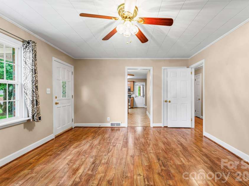 301 Milling Road, Mocksville, NC 27028.  MLS# CAR4398389, YatesRealty ID 33907. 