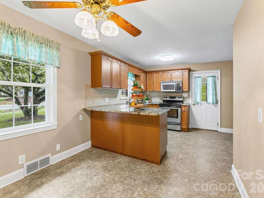 301 Milling Road, Mocksville, NC 27028.  MLS# CAR4398389, YatesRealty ID 33907. 