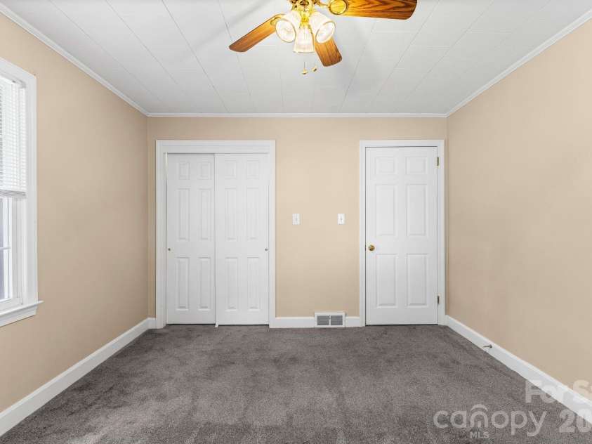 301 Milling Road, Mocksville, NC 27028.  MLS# CAR4398389, YatesRealty ID 33907. 