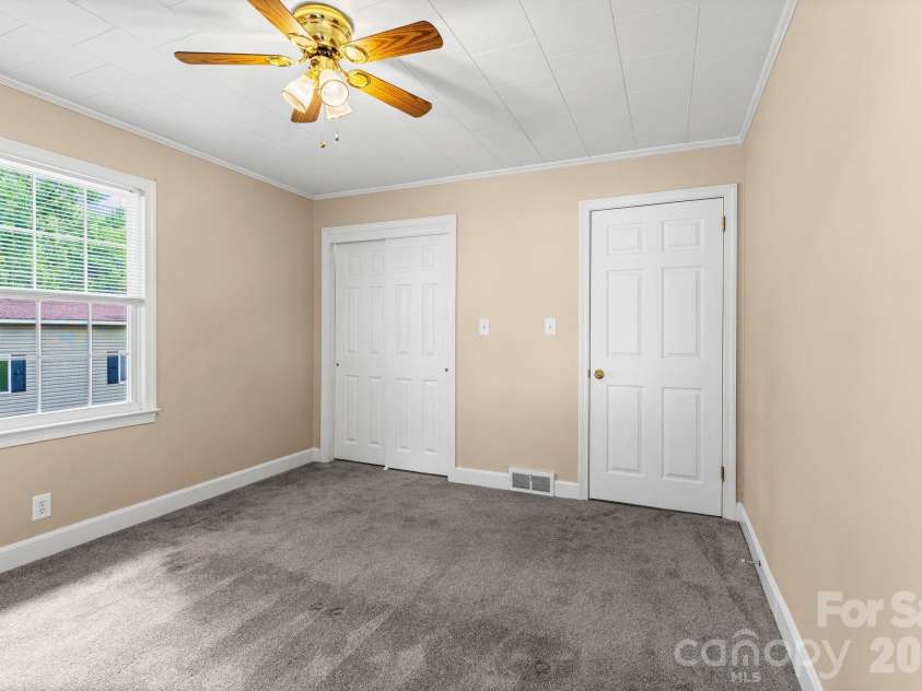 301 Milling Road, Mocksville, NC 27028.  MLS# CAR4398389, YatesRealty ID 33907. 