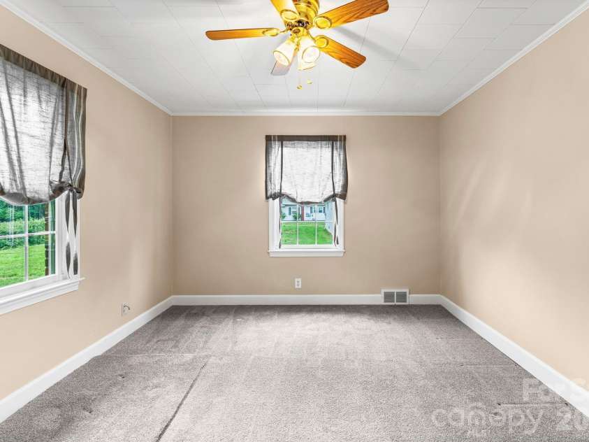 301 Milling Road, Mocksville, NC 27028.  MLS# CAR4398389, YatesRealty ID 33907. 