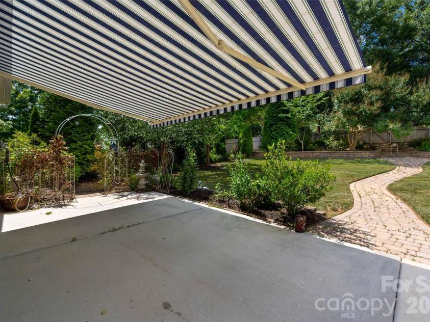 3218 Dunbar Lane, Indian Land, SC 29707.  MLS# CAR4394627, YatesRealty ID 33910. Front Porch