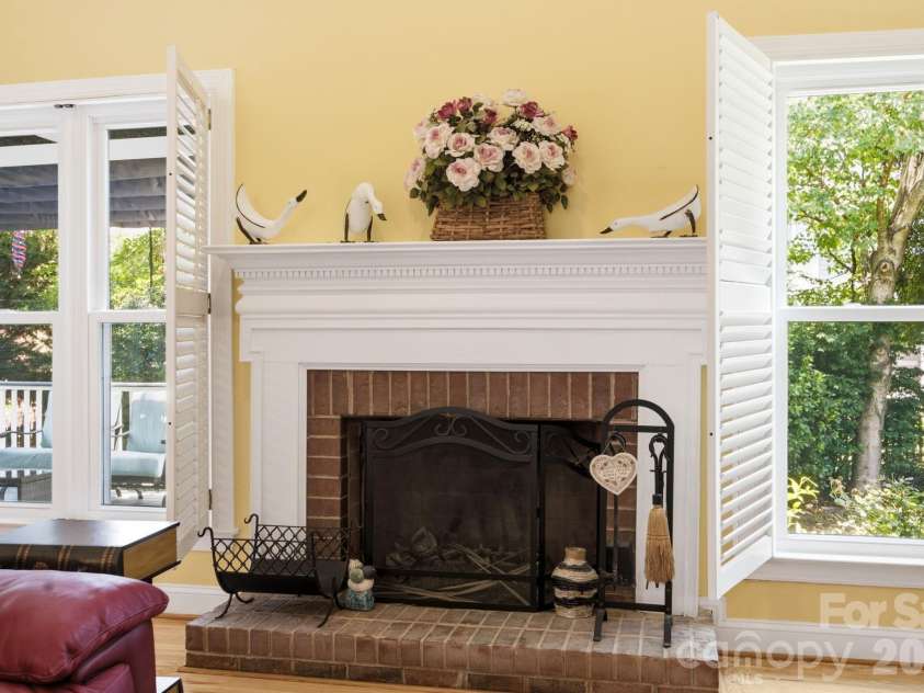 20112 Cove Road, Cornelius, NC 28031.  MLS# CAR4396130, YatesRealty ID 33911. 