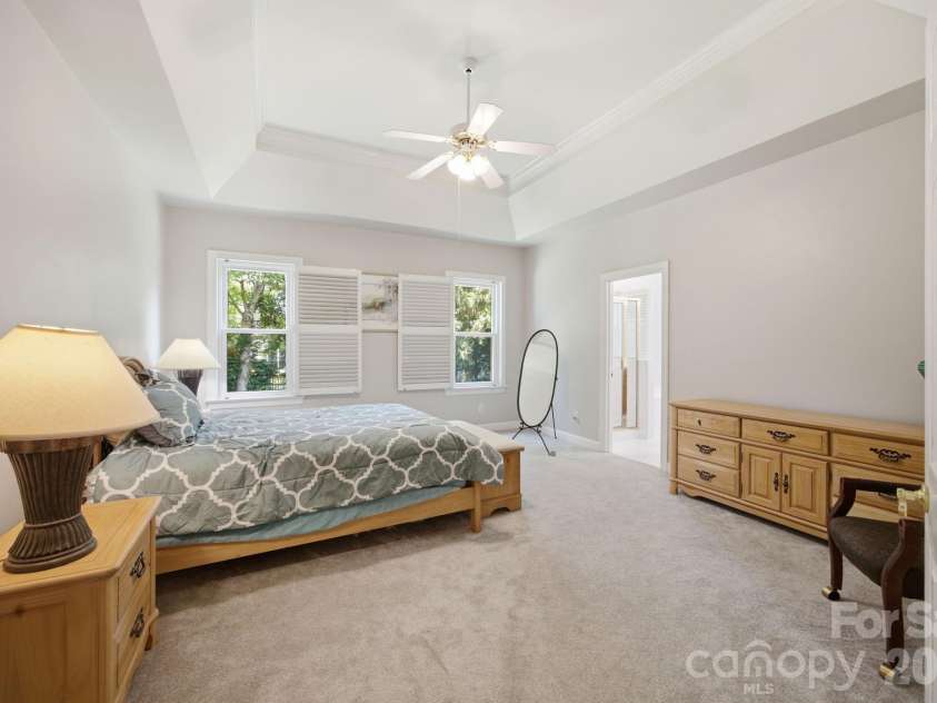 20112 Cove Road, Cornelius, NC 28031.  MLS# CAR4396130, YatesRealty ID 33911. 
