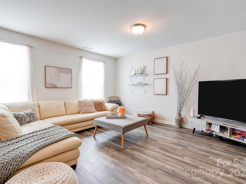 2344 Joes Lake Road, Shelby, NC 28152.  MLS# CAR4294369, YatesRealty ID 33911. 