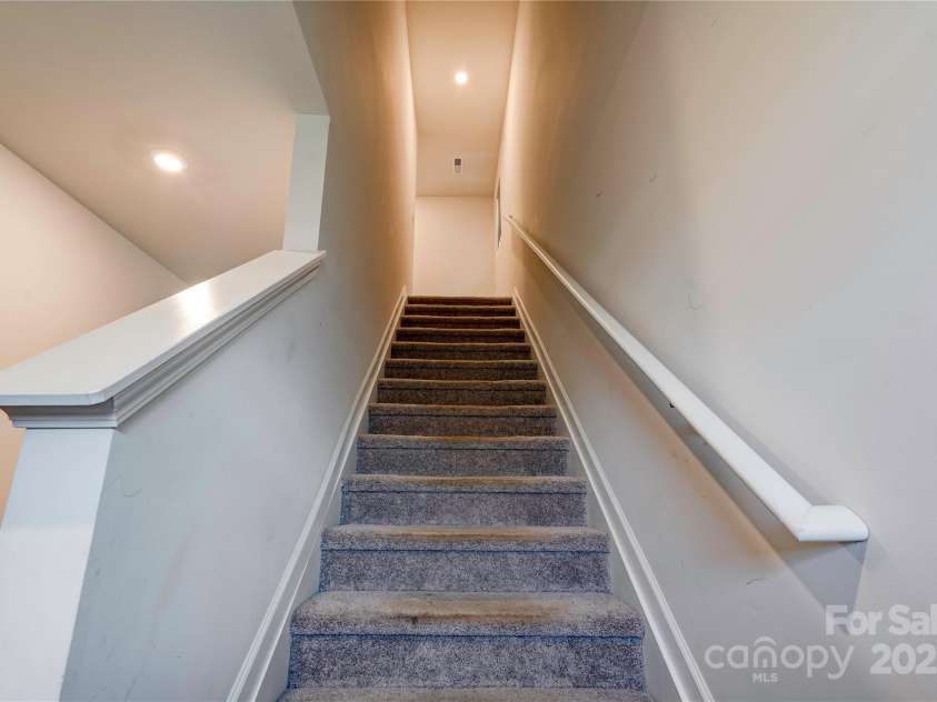 2344 Joes Lake Road, Shelby, NC 28152.  MLS# CAR4294369, YatesRealty ID 33911. 