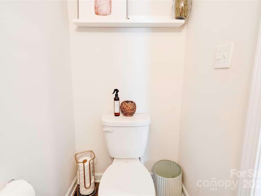 2344 Joes Lake Road, Shelby, NC 28152.  MLS# CAR4294369, YatesRealty ID 33911. 