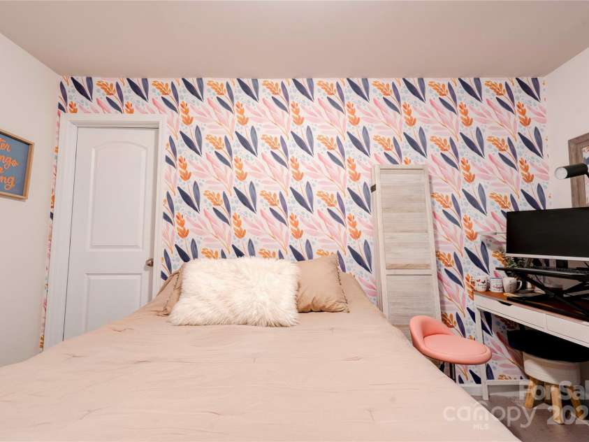 2344 Joes Lake Road, Shelby, NC 28152.  MLS# CAR4294369, YatesRealty ID 33911. 