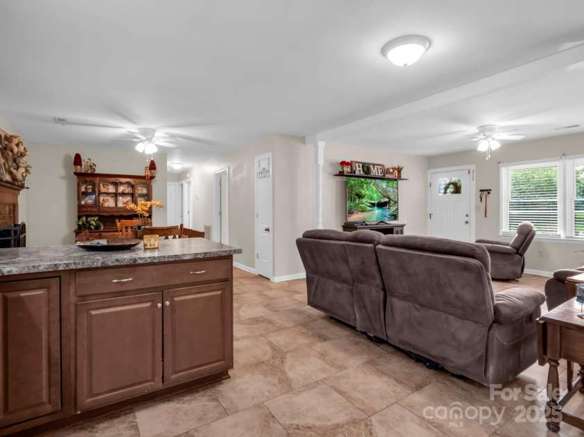 119 Oak Hill Drive, Forest City, NC 28043.  MLS# CAR4292110, YatesRealty ID 33914. 