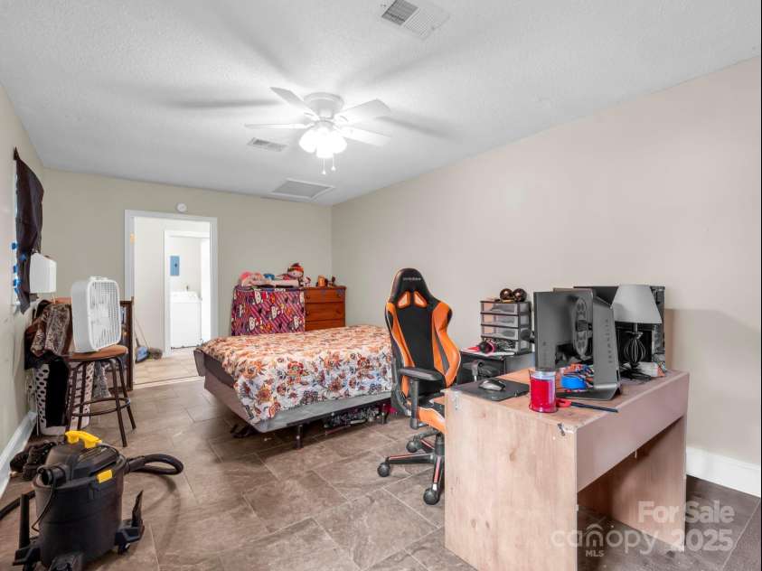 119 Oak Hill Drive, Forest City, NC 28043.  MLS# CAR4292110, YatesRealty ID 33914. 