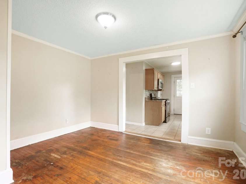 121 Piedmont Drive, Lawndale, NC 28090.  MLS# CAR4398132, YatesRealty ID 33915. Dining Room