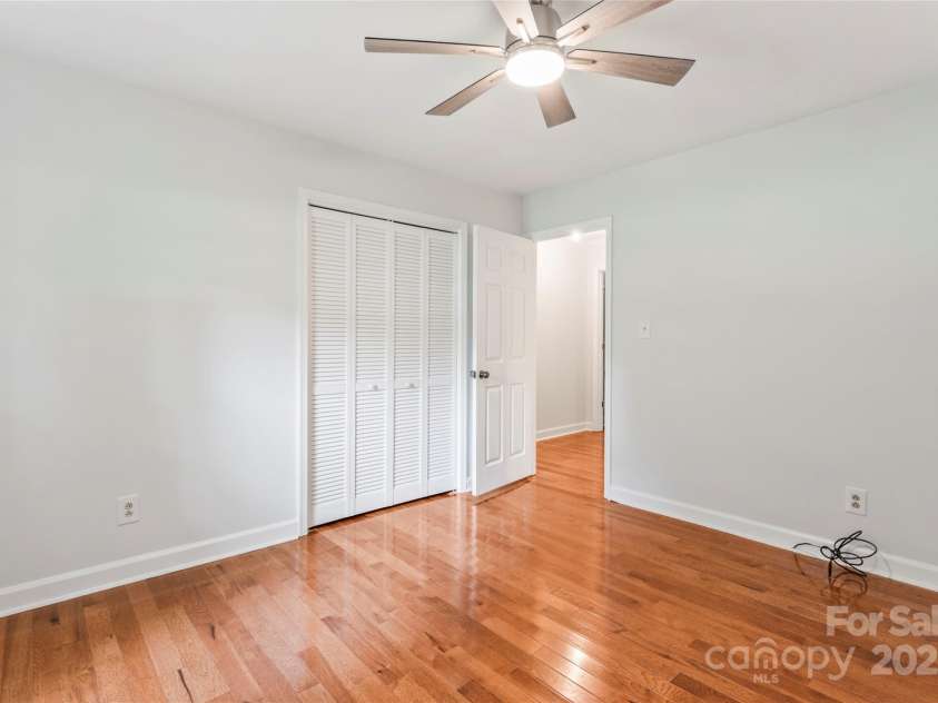 5812 Chapel Creek Court, Charlotte, NC 28226.  MLS# CAR4293995, YatesRealty ID 33915. Bedroom #2 on main floor