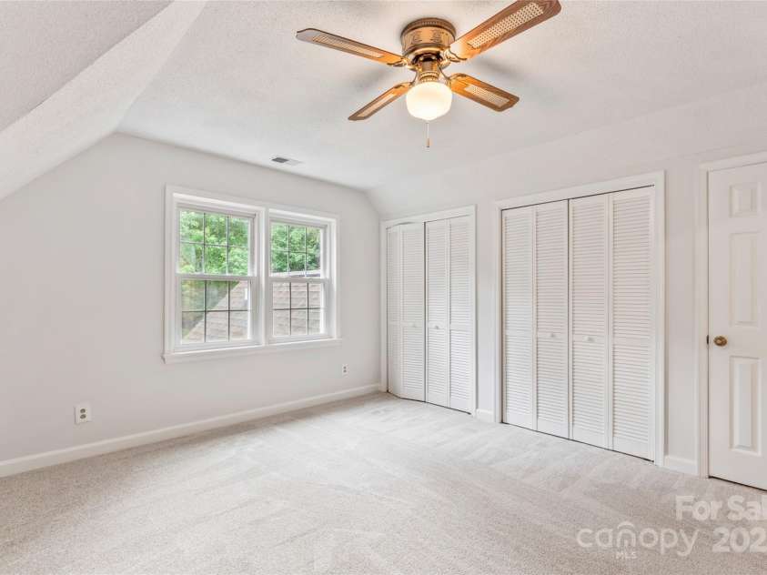 5812 Chapel Creek Court, Charlotte, NC 28226.  MLS# CAR4293995, YatesRealty ID 33915. Bedroom #5 on upper floor