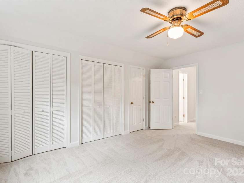 5812 Chapel Creek Court, Charlotte, NC 28226.  MLS# CAR4293995, YatesRealty ID 33915. Bedroom #5 on upper floor