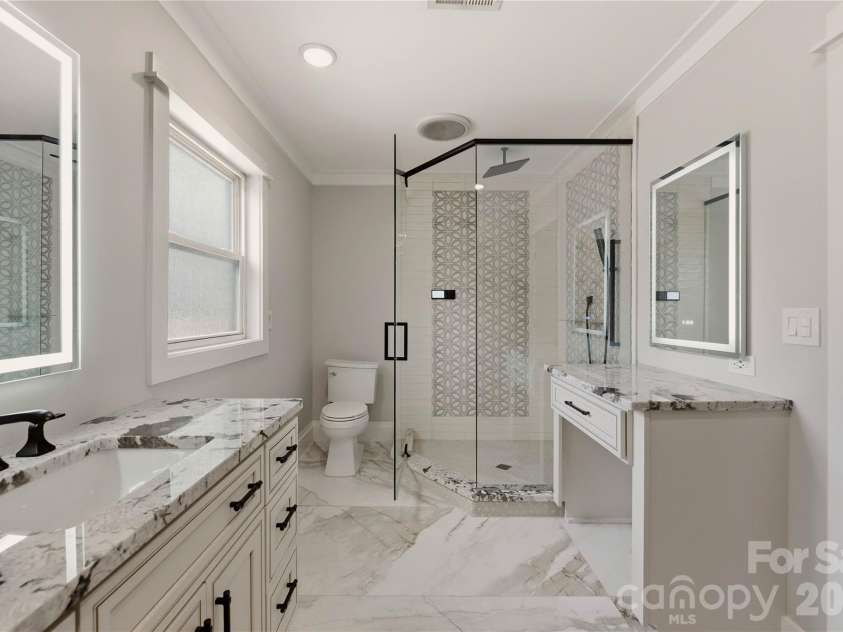 2919 Colony Road, Charlotte, NC 28211.  MLS# CAR4391510, YatesRealty ID 33916. 