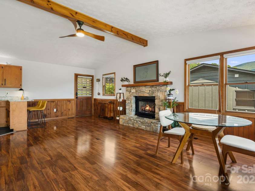 80 Sapphire Lane, Maggie Valley, NC 28751.  MLS# CAR4294569, YatesRealty ID 33916. 