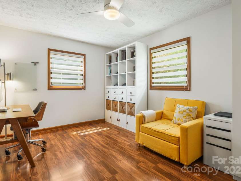 80 Sapphire Lane, Maggie Valley, NC 28751.  MLS# CAR4294569, YatesRealty ID 33916. 