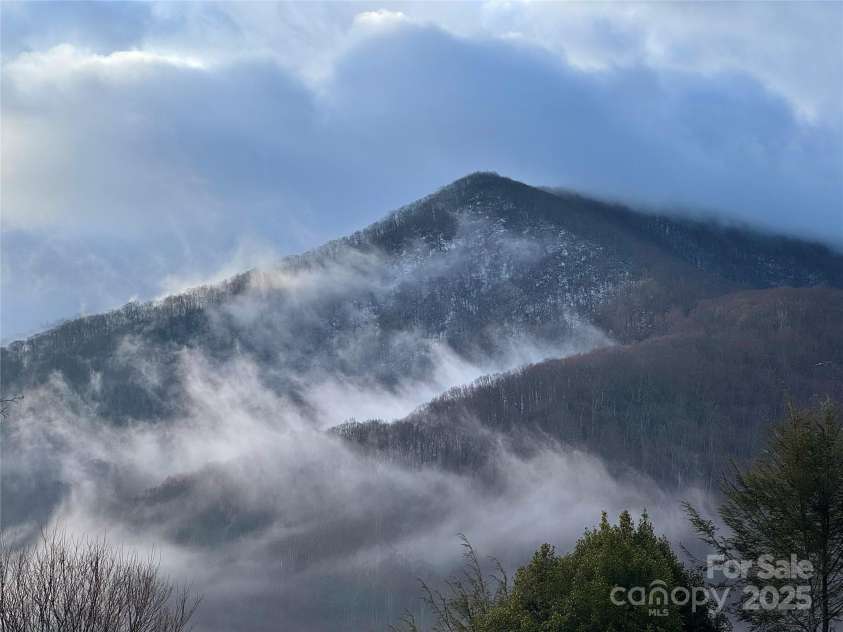 80 Sapphire Lane, Maggie Valley, NC 28751.  MLS# CAR4294569, YatesRealty ID 33916. 