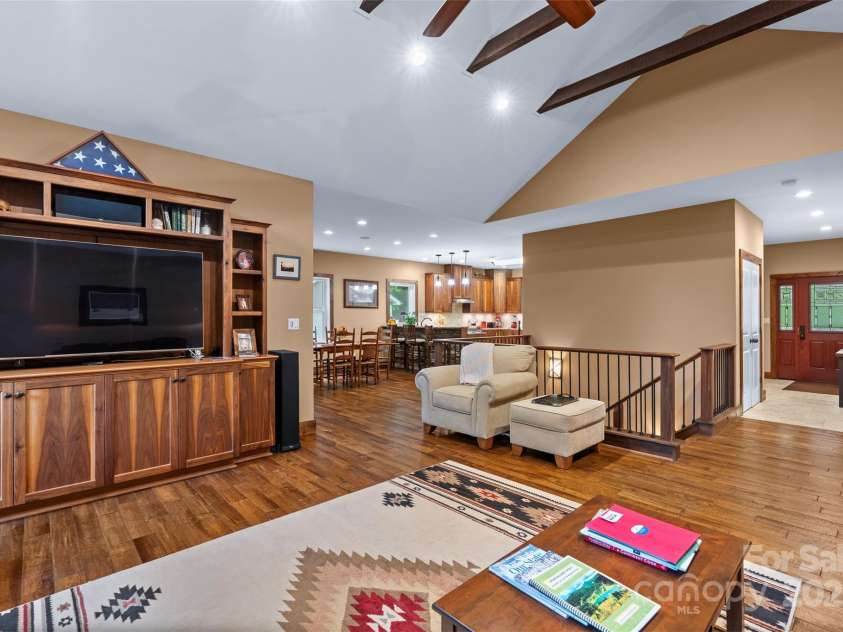 55 Lake Drive, Fairview, NC 28730.  MLS# CAR4272386, YatesRealty ID 33918. 