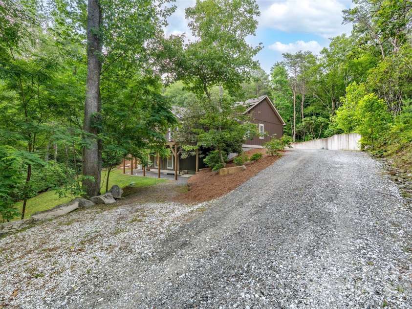 55 Lake Drive, Fairview, NC 28730.  MLS# CAR4272386, YatesRealty ID 33918. Parking for 6+ with easy turnaround
