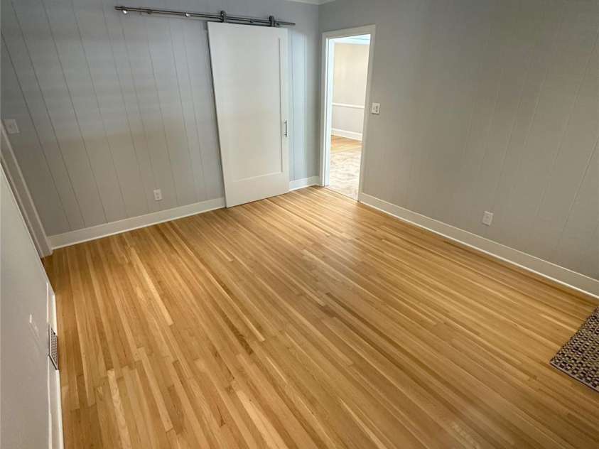 537 Cooper Drive, Charlotte, NC 28210.  MLS# CAR4295010, YatesRealty ID 33919. 