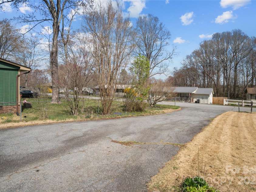 121 Upward Acres Street, East Flat Rock, NC 28726.  MLS# CAR4239704, YatesRealty ID 3392. 