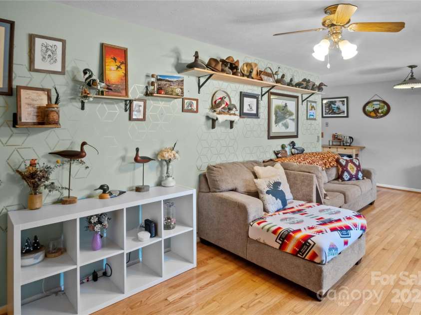 121 Upward Acres Street, East Flat Rock, NC 28726.  MLS# CAR4239704, YatesRealty ID 3392. 