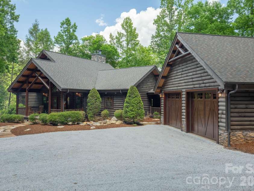 143 Nature Walk Drive, Marion, NC 28752.  MLS# CAR4334363, YatesRealty ID 3392. 
