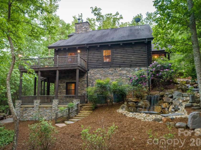 143 Nature Walk Drive, Marion, NC 28752.  MLS# CAR4334363, YatesRealty ID 3392. 