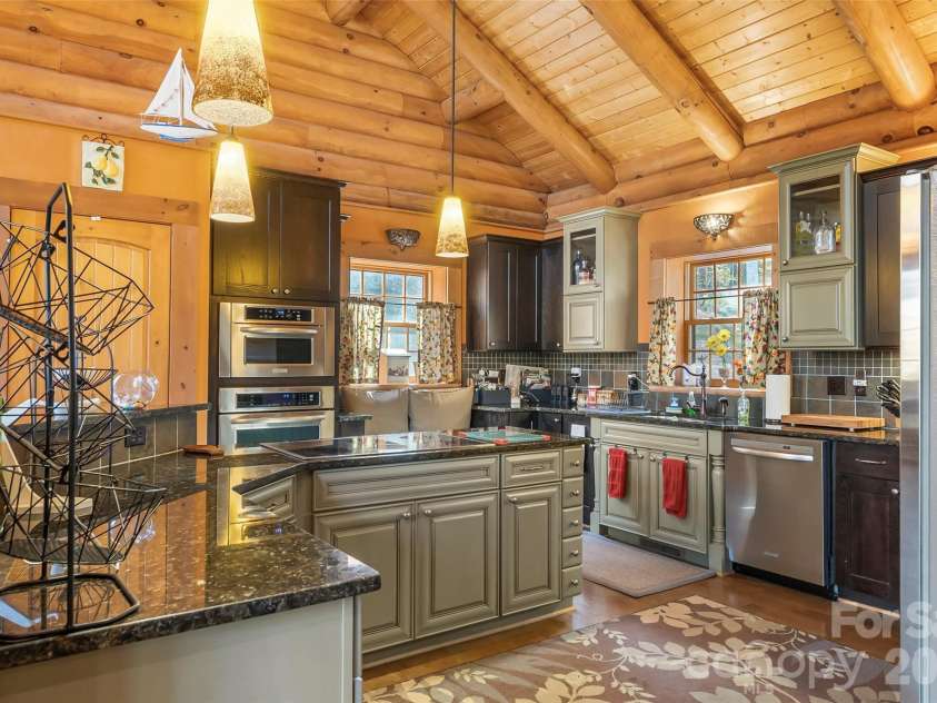 143 Nature Walk Drive, Marion, NC 28752.  MLS# CAR4334363, YatesRealty ID 3392. 