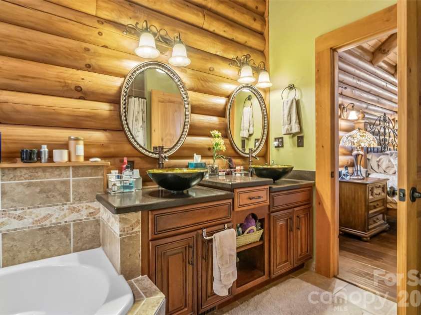 143 Nature Walk Drive, Marion, NC 28752.  MLS# CAR4334363, YatesRealty ID 3392. 