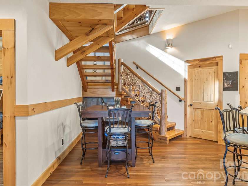 143 Nature Walk Drive, Marion, NC 28752.  MLS# CAR4334363, YatesRealty ID 3392. 