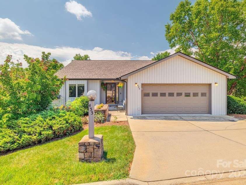 433 Kyfields Drive, Weaverville, NC 28787.  MLS# CAR4273875, YatesRealty ID 33920. 